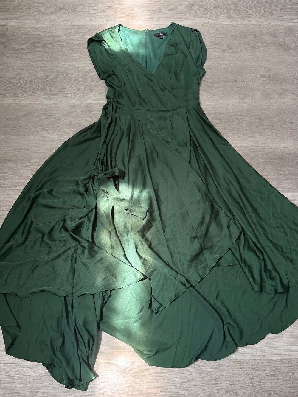 Lulu's Emerald Green High-Low V-Neck Maxi Dress